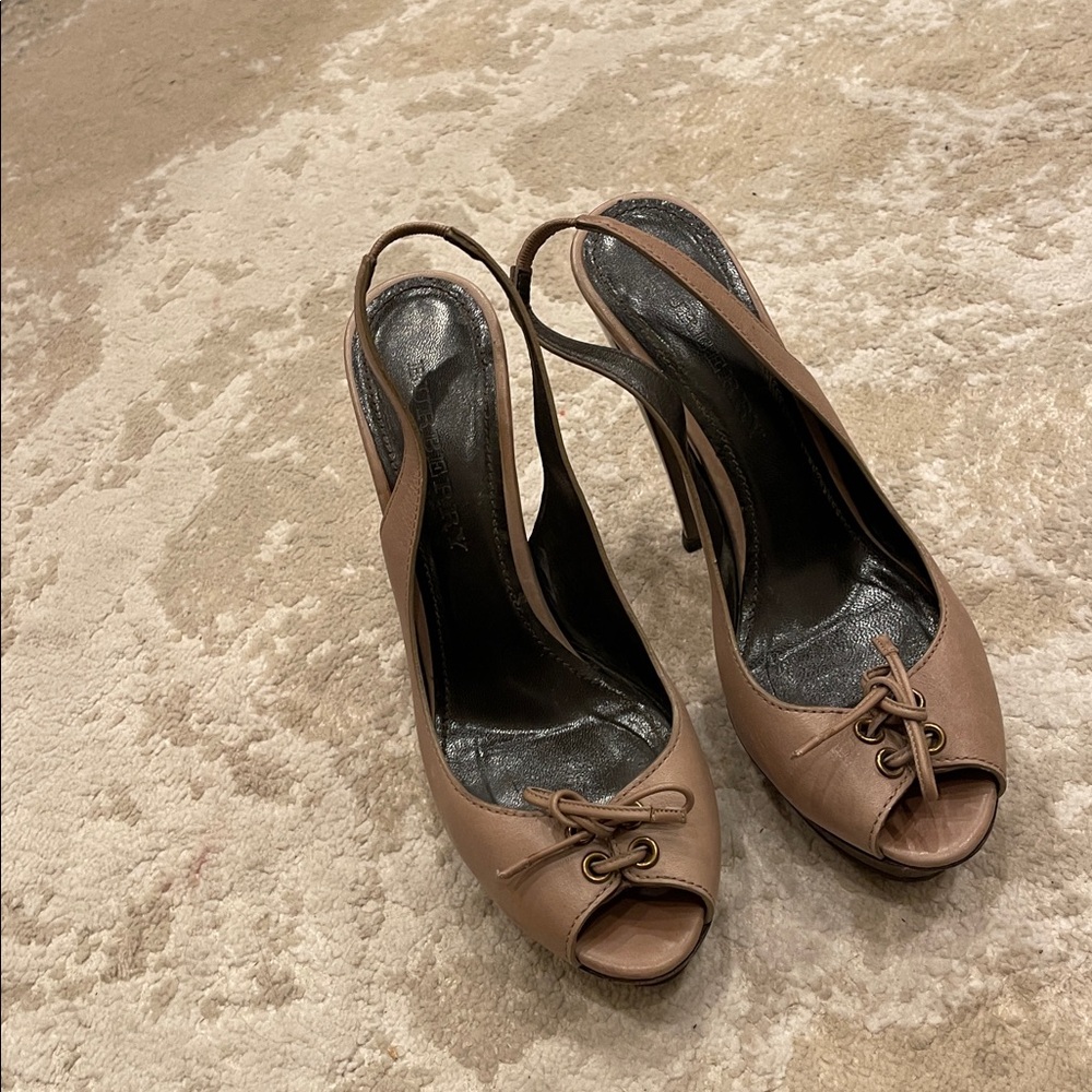 Burberry leather slingback high heel sandal size 39 - Picture 7 of 13